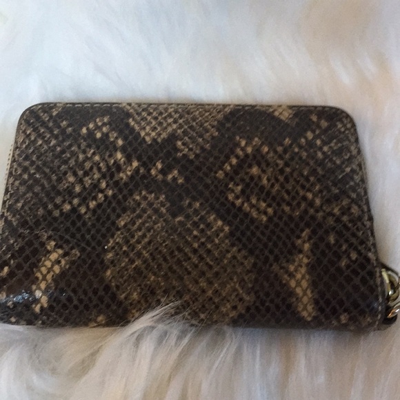 Michael Kors Snake Embossed Wallet - Picture 2 of 7